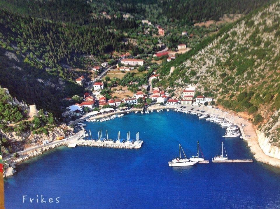 Hotel Nostos Frikes Eksteriør bilde