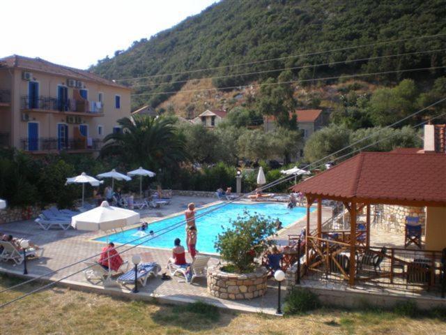 Hotel Nostos Frikes Eksteriør bilde