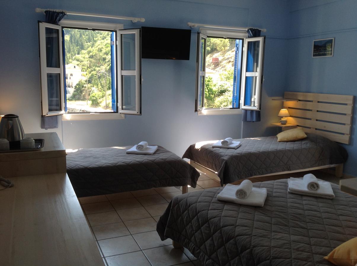 Hotel Nostos Frikes Eksteriør bilde